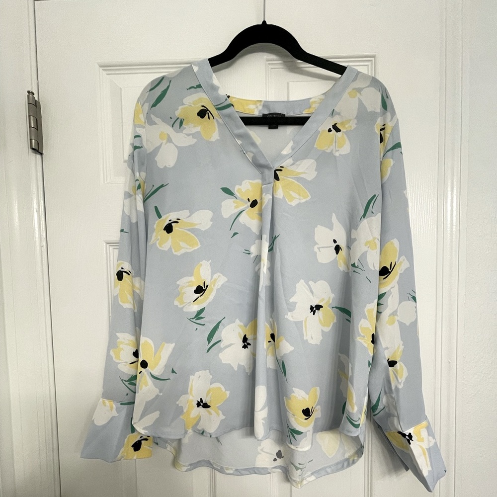Ann Taylor Mixed Media Blouse size Large